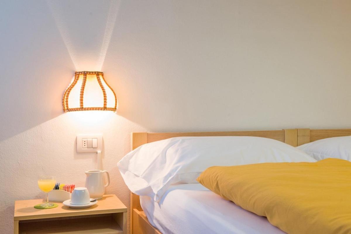 Hotel Regina Delle Dolomiti Panchià Zimmer foto